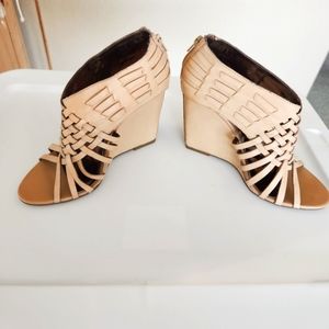 Carlos Santana  faux leather wedge